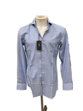 Load image into Gallery viewer, Men’s Hugo Boss Dress Shirt, 40
