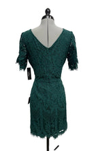 Load image into Gallery viewer, Women’s Lulu's Short Sleeve Dress, Medium
