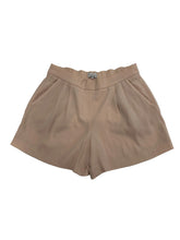Load image into Gallery viewer, Women’s Babaton Shorts, 4
