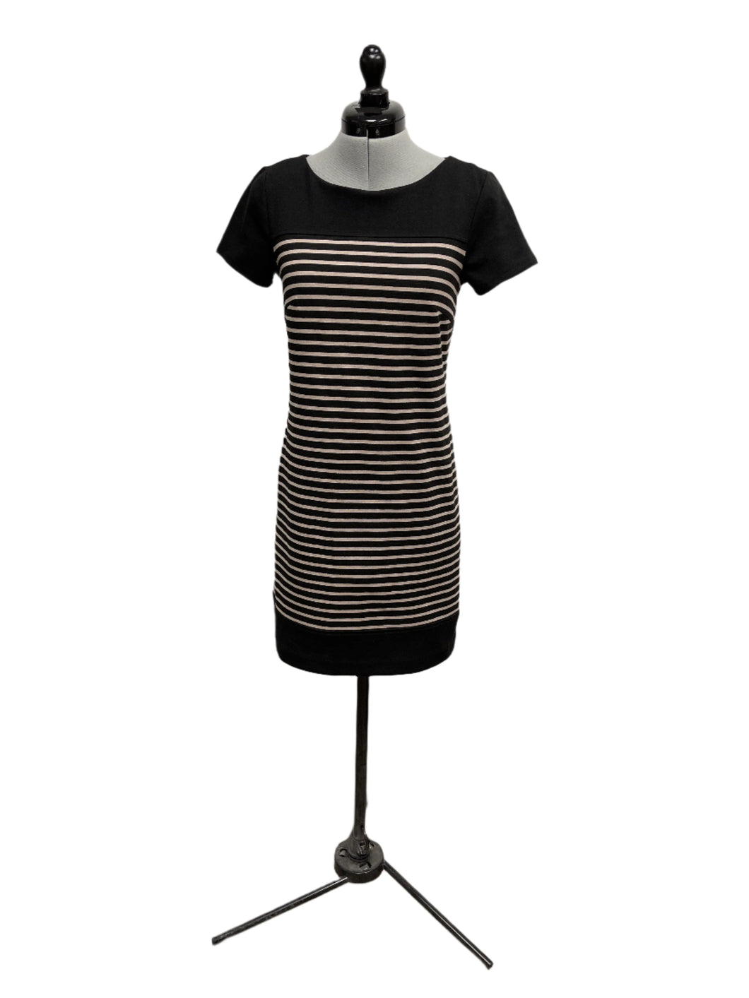 Women’s Laundry by Shelli Segal Short Sleeve Dress, Size 2