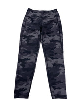 Load image into Gallery viewer, Women’s Lole Leggings, Medium
