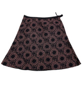 Load image into Gallery viewer, Women’s Malcolm &amp; Co Skirt, Size 6
