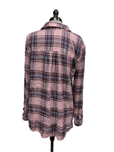Load image into Gallery viewer, Women’s Como Vintage Long Sleeve Top, Large
