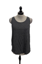 Load image into Gallery viewer, Women’s Lululemon Sleeveless Top, size 10
