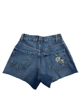 Load image into Gallery viewer, Women’s Bershka Denim Shorts, 00
