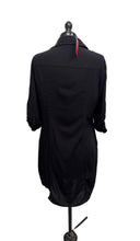 Load image into Gallery viewer, Women’s Guess Long Sleeve Dress, Medium
