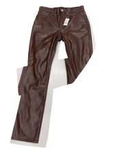 Load image into Gallery viewer, Women’s Gap Pants, Size 2P
