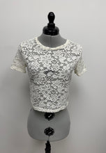 Load image into Gallery viewer, Women’s Zara Short Sleeve Blouse, Small
