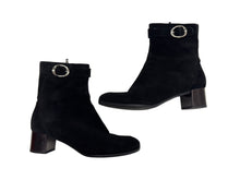 Load image into Gallery viewer, Women’s La Canadienne Boots, 7
