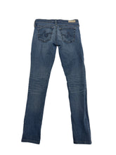 Load image into Gallery viewer, Women’s Adriano Goldschmied Skinny Jeans, 25
