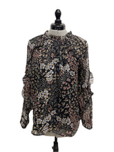 Load image into Gallery viewer, Women’s Loft Long Sleeve Blouse, Small

