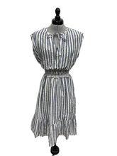 Load image into Gallery viewer, Women’s Buffalo David Bitton Sleeveless Dress, Small
