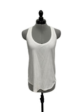 Load image into Gallery viewer, Women’s Lululemon Sleeveless Top, size 6
