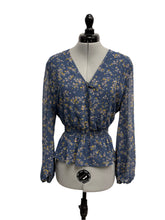 Load image into Gallery viewer, Women’s 1 State Long Sleeve Blouse, Large
