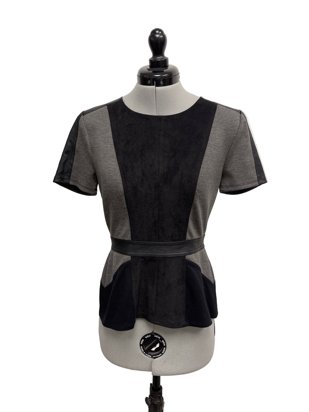 Women’s BCBG Short Sleeve Top, XS