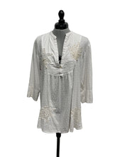 Load image into Gallery viewer, Women’s Antica Sartoria Long Sleeve Blouse, Size 4
