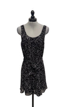 Load image into Gallery viewer, Women’s RW &amp; Co Sleeveless Dress, Extra Small
