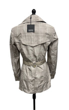 Load image into Gallery viewer, Women’s Esprit Long Sleeve Light Coat, US 6
