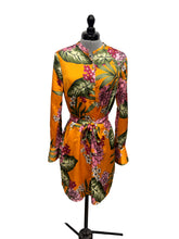 Load image into Gallery viewer, Women’s Guess by Marciano Long Sleeve Dress, Small
