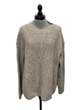 Load image into Gallery viewer, Women’s Abercrombie and Fitch Long Sleeve Sweater, Large
