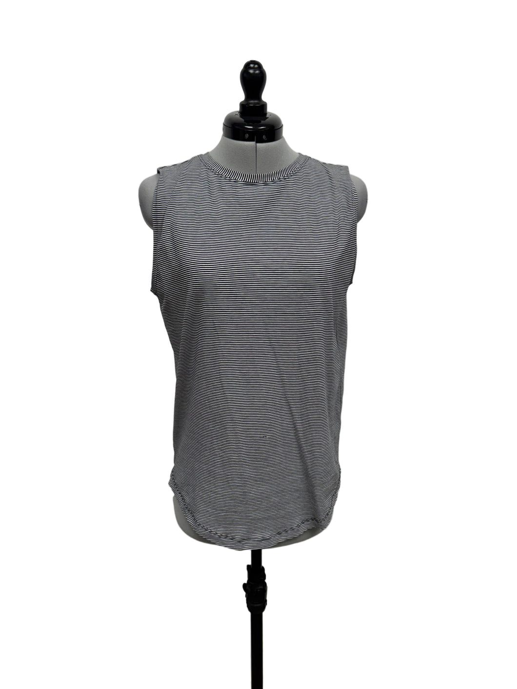 Women’s Lululemon Sleeveless Top, size 6