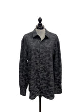 Load image into Gallery viewer, Men’s Lululemon Long Sleeve Shirt, Extra Large
