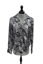 Load image into Gallery viewer, Women’s DKNY Long Sleeve Blouse, 8
