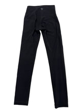 Load image into Gallery viewer, Women’s TNA Leggings, Extra Small
