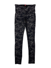 Load image into Gallery viewer, Women’s Spanx Leggings, Small
