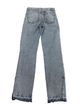 Load image into Gallery viewer, Women’s MNG Jeans, 2

