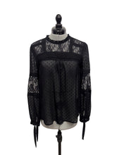 Load image into Gallery viewer, Women’s Guess Long Sleeve Blouse, XSmall
