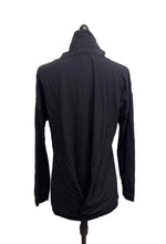 Load image into Gallery viewer, Women’s Lululemon Long Sleeve Sweater, 6
