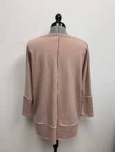 Load image into Gallery viewer, Women’s Spanx Long Sleeve Top, Small
