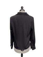 Load image into Gallery viewer, Women’s Banana Republic Long Sleeve Blouse, Small
