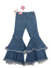 Load image into Gallery viewer, Children’s Gogo Star Jeans, 6
