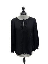 Load image into Gallery viewer, Women’s Club Monaco Long Sleeve Top, XSmall
