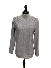 Load image into Gallery viewer, Women’s Living The Dream Long Sleeve Top, Size 6
