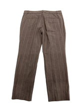 Load image into Gallery viewer, Women’s Banana Republic Capris, 10p
