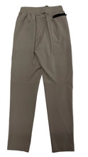 Load image into Gallery viewer, Women’s Underarmor Sweatpants, Small
