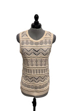 Load image into Gallery viewer, Women’s Ralph Lauren Sleeveless Sweater, Medium
