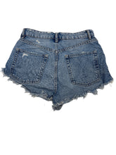 Load image into Gallery viewer, Women’s Zara Shorts, Size 4
