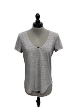 Load image into Gallery viewer, Women’s Lululemon Short Sleeve Top, 8
