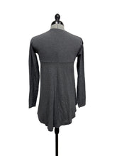 Load image into Gallery viewer, Women’s Lululemon Long Sleeve Top, Size 4
