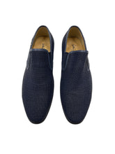 Load image into Gallery viewer, Men’s Valentino Rudy Shoes, 42
