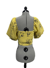 Load image into Gallery viewer, Women’s Dynamite Short Sleeve Blouse, XSmall

