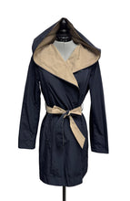 Load image into Gallery viewer, Women’s Michael Kors Long Sleeve Coat, XSmall
