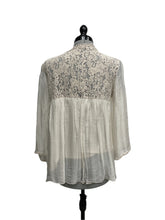 Load image into Gallery viewer, Women’s Bellambia Long Sleeve Blouse, Small
