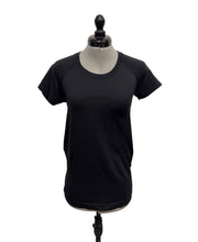 Load image into Gallery viewer, Women’s Lululemon Short Sleeve Top, 4

