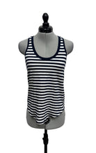 Load image into Gallery viewer, Women’s Lululemon Sleeveless Top, size 6

