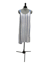 Load image into Gallery viewer, Women’s Reversible Sleeveless Dress, Size 6
